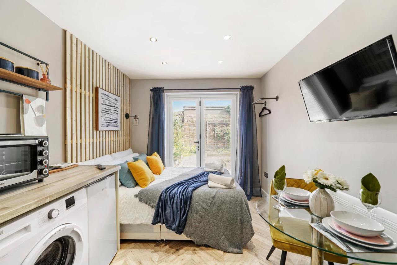 Boutique Heathrow Studio'S - Parking - Garden Apartamento Harmondsworth Exterior foto